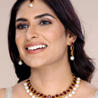 Scarlet Petals Elegant Choker Set