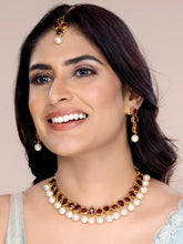 Scarlet Petals Elegant Choker Set