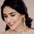 Chic Simplicity Kundan Necklace Set