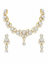 Chic Simplicity Kundan Necklace Set