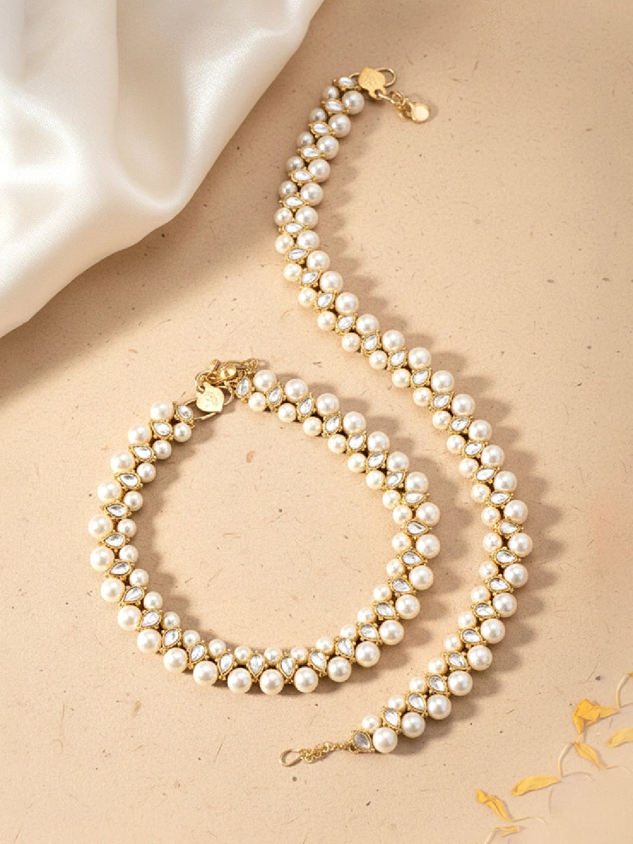 Cultural Chic Anklet with Faux Beads - White