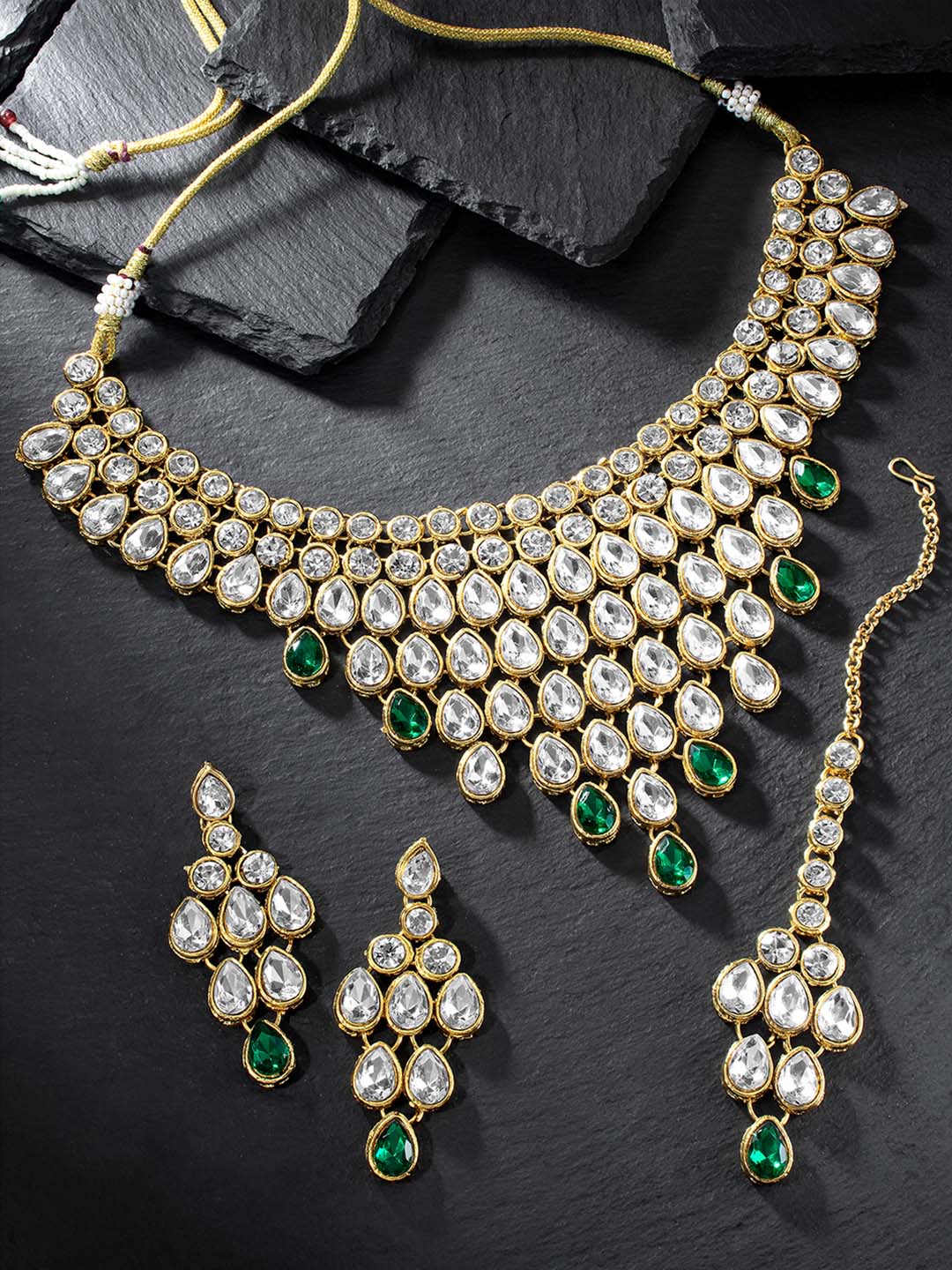 Pure Radiance Green Stone Necklace Set