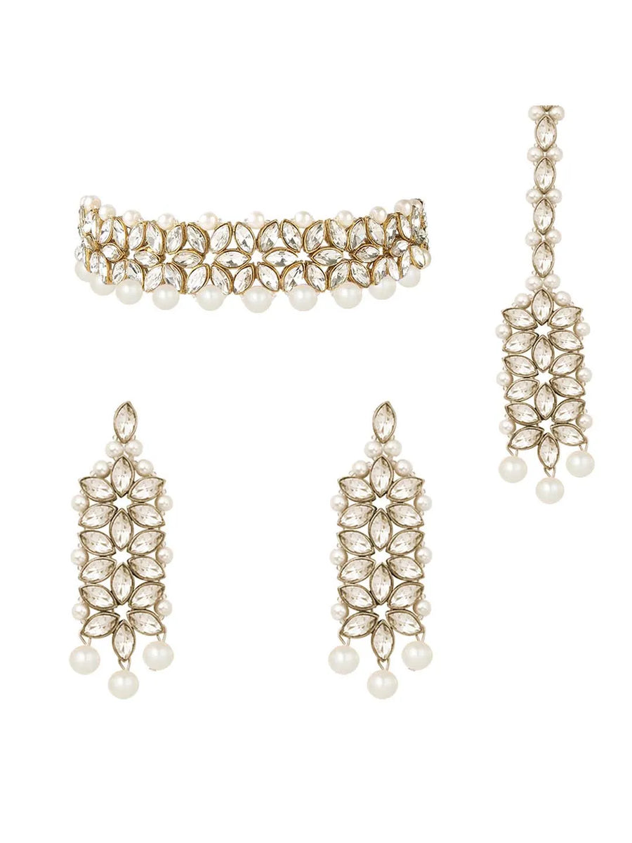 Emerald Bliss Jewellery – Radiant Green Elegance | Peora