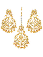 Radiance Kundan Pearl Maangtikka Set. Gold-plated chandbali-style earrings & Maangtikka with pearls and kundan.
