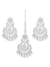 Glamorous Pearl Kundan Studded Maangtikka Set