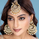 Royal Radiance Kundan Pearl Maangtikka Earring Set - White
