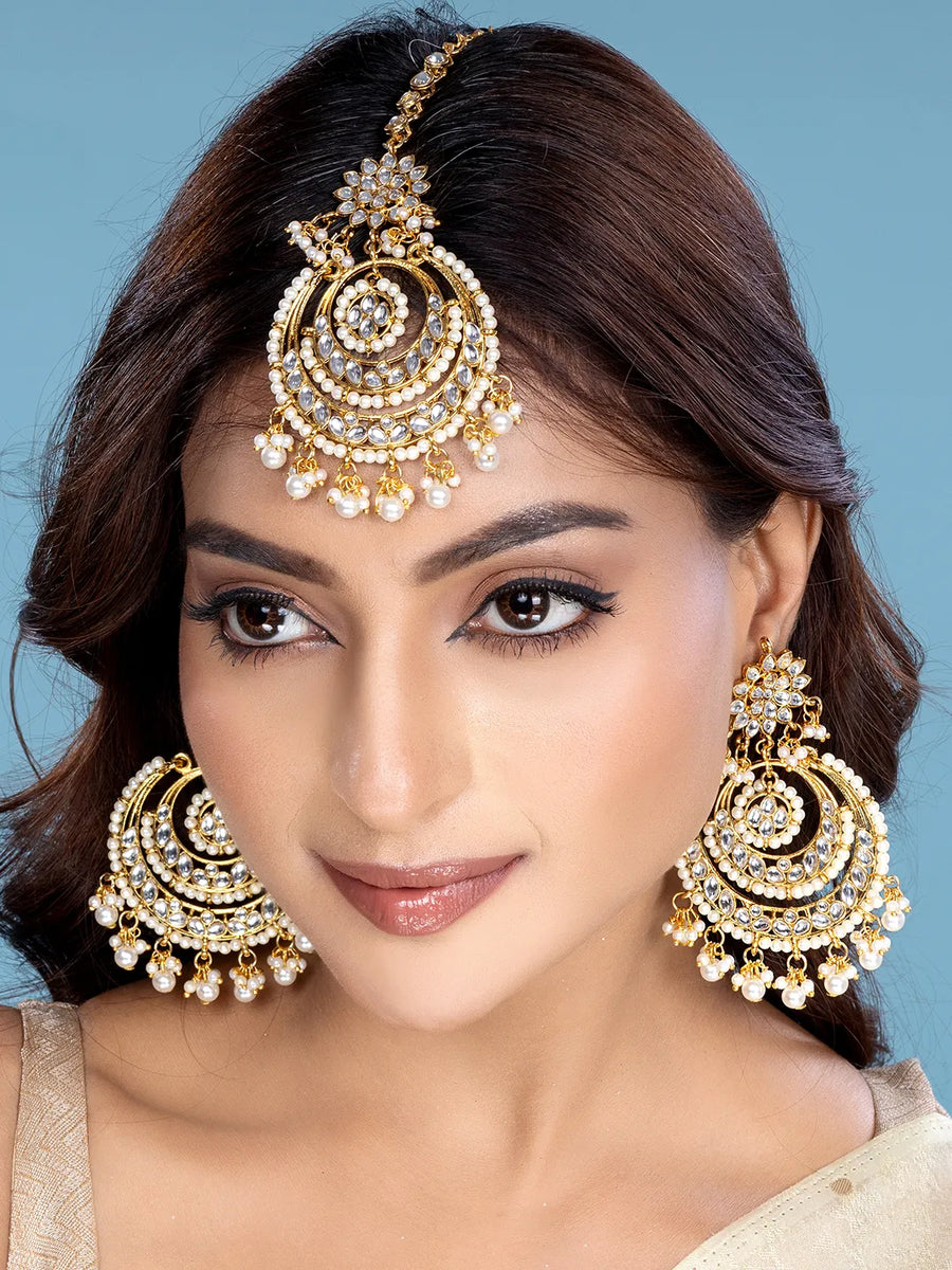Royal Radiance Kundan Pearl Maangtikka Earring Set - White