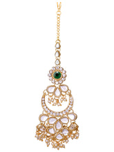 Radiant Reverie Polki Look Kundan Necklace Set with Maangtikka