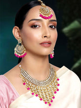 Bridal Bliss Green Kundan Pearl Necklace Set