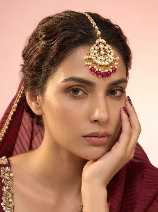 Peora Floral Charm Maang Tikka - Gold