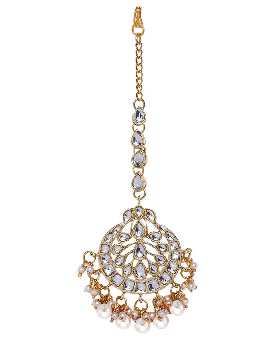 Kundan Pearl Maangtikka – Graceful Bridal Forehead Jewellery | Peora

