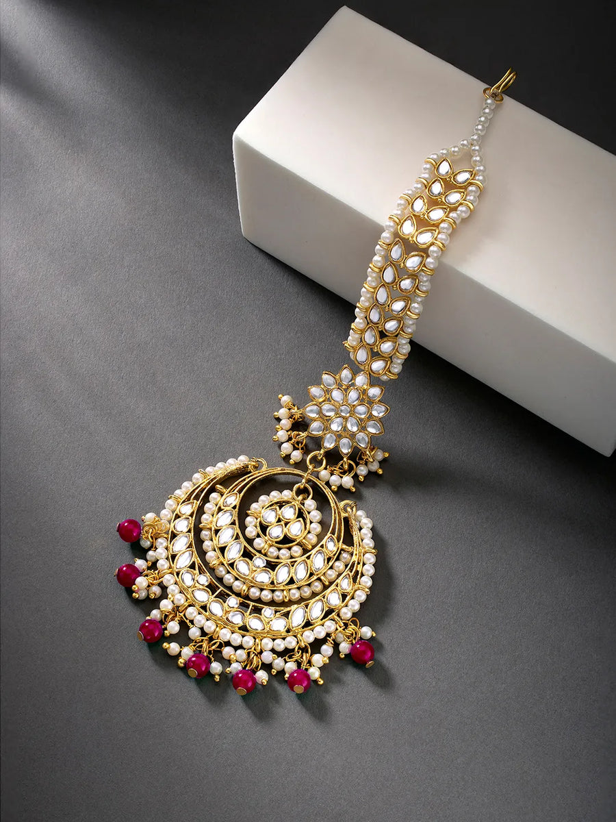 Crystal Glow Crescent Maangtikka