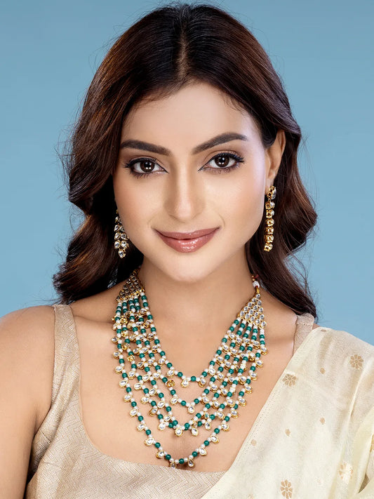 Chic Layers Kundan Faux Pearl Necklace Set - Green