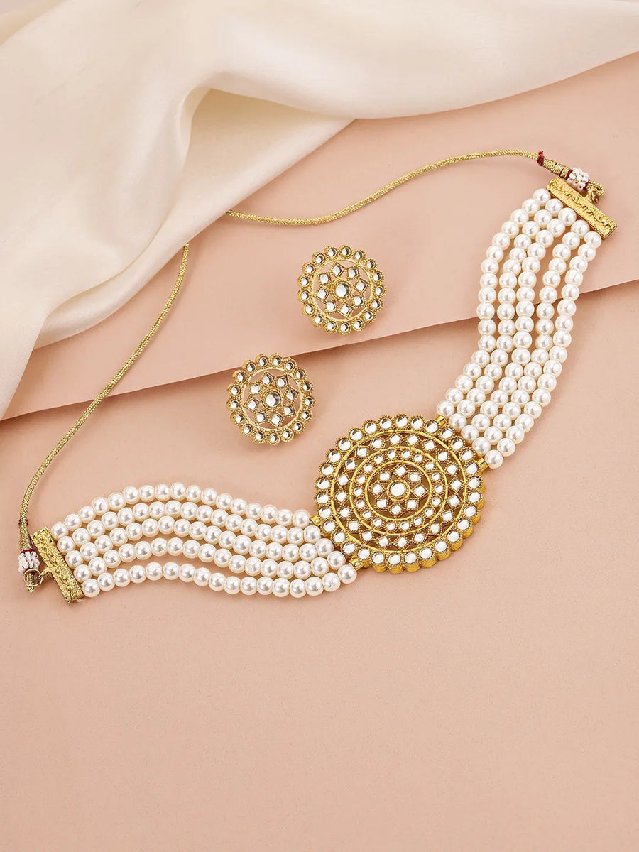Fresh Elegance Pearl Choker Set