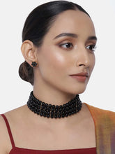 Classic Pearl Beaded Choker & Earrings - Black