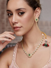 Gold Plated Emerald Kundan Pendant Necklace Set