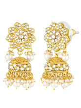 Floral Cascade Faux Kundan Set. Gold and white choker necklace set with Kundan, white beads, and white pearls, paired with matching earrings and maang tikka perfect for festive and ethnic wear.