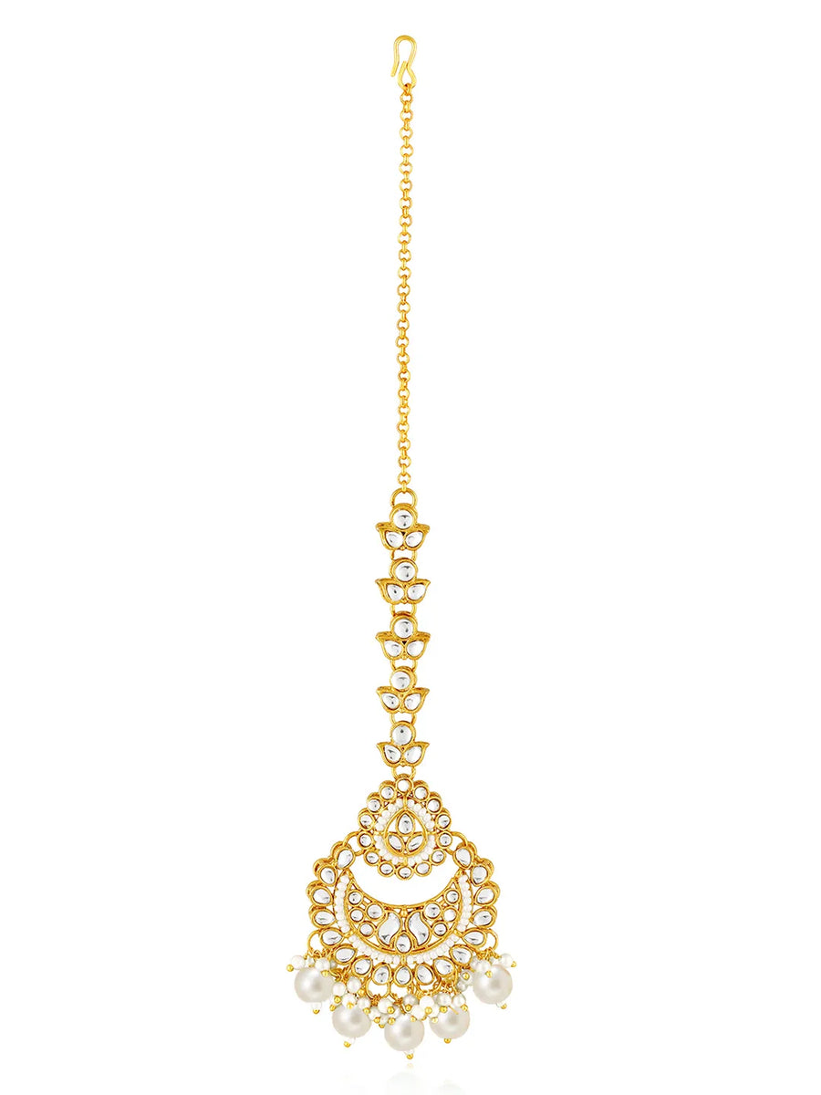 Royal Kundan Embellished Necklace Set
