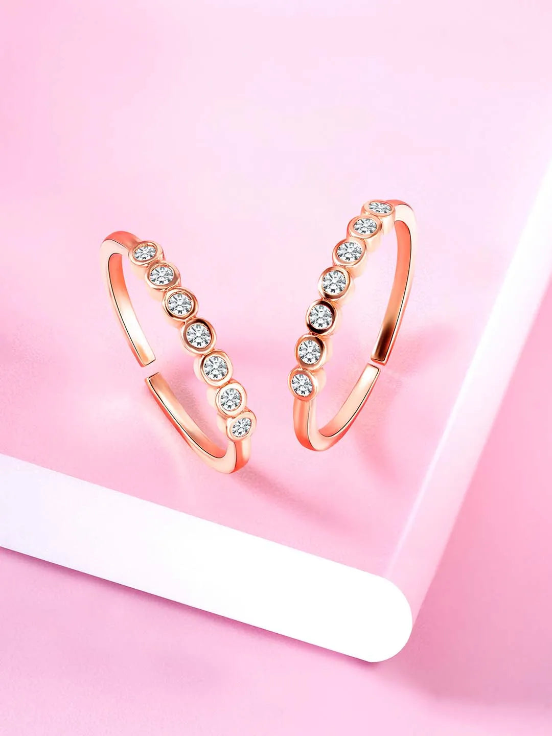 Stylish and Elegant CZ Toe Rings