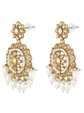 Pearl Crystal Bloom Maangtikka Set - Champagne