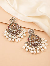 Traditional Pearl Crystals Earrings - Champagne