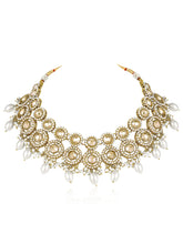 Glowing Round Crystal Pearl Necklace Set - Gold