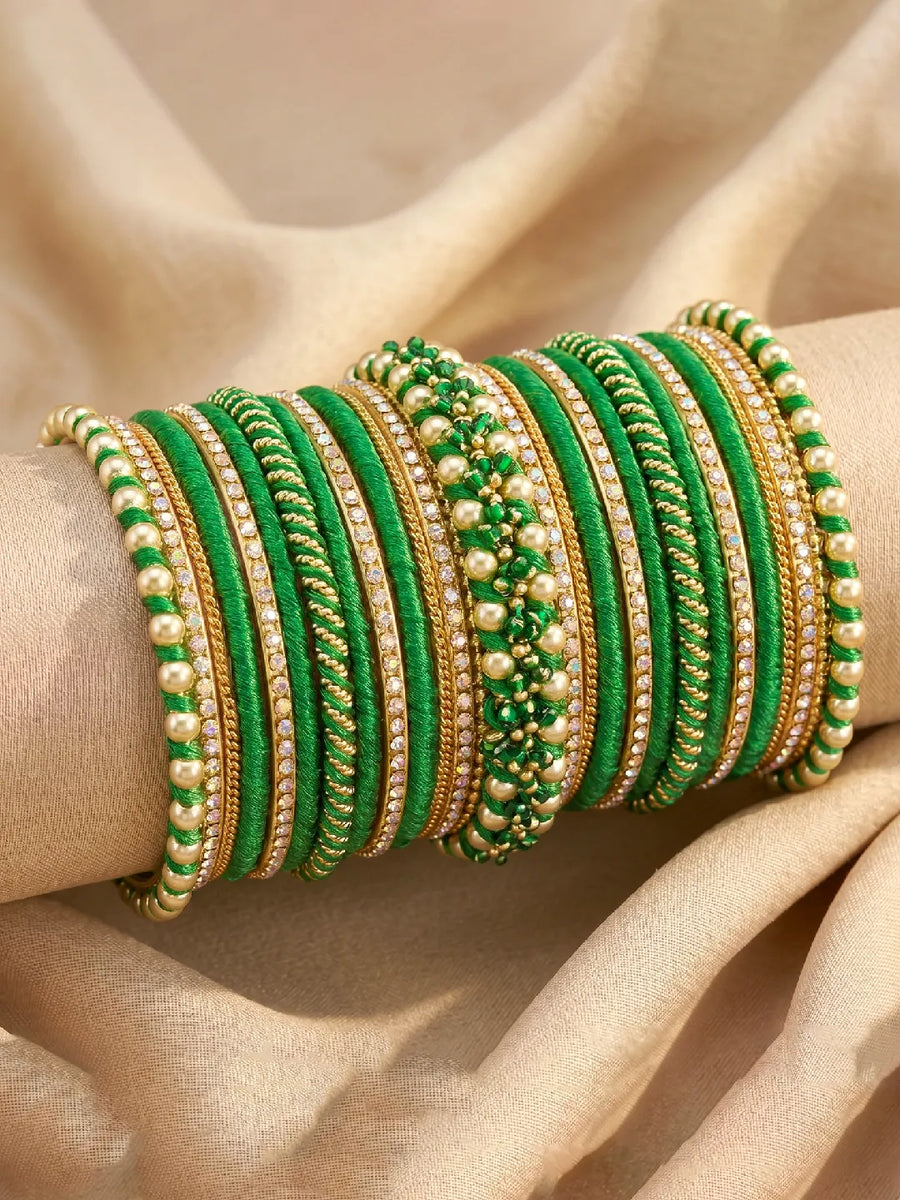 Peora Green Traditional Bridal Bangle Set
