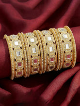 Peora Royal Crystal Cuff Bangle - Gold
