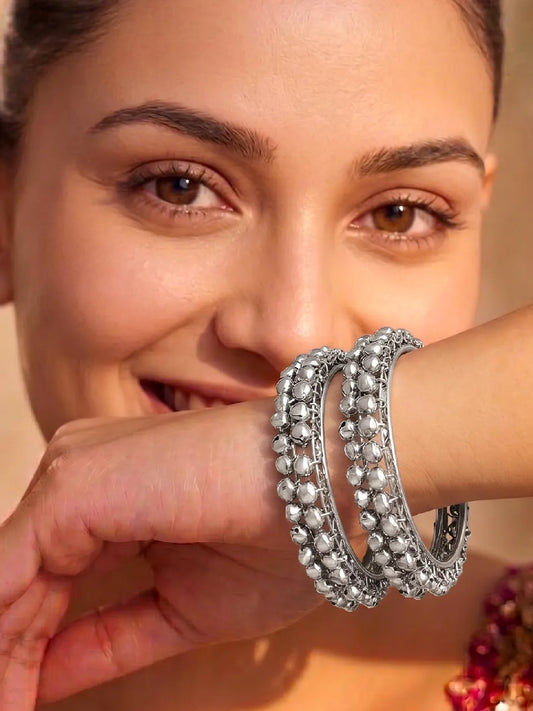 Peora Oxidised Ghungroo Bangle - Silver