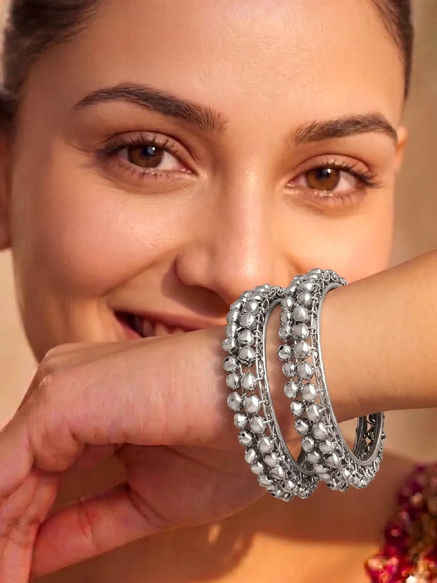 Peora Oxidised Ghungroo Bangle - Silver