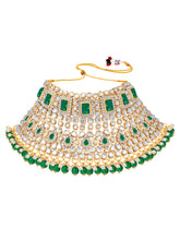 Elegance Embodied Kundan Pearl Bridal Set