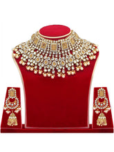 Elegance Embodied Kundan Pearl Bridal Set