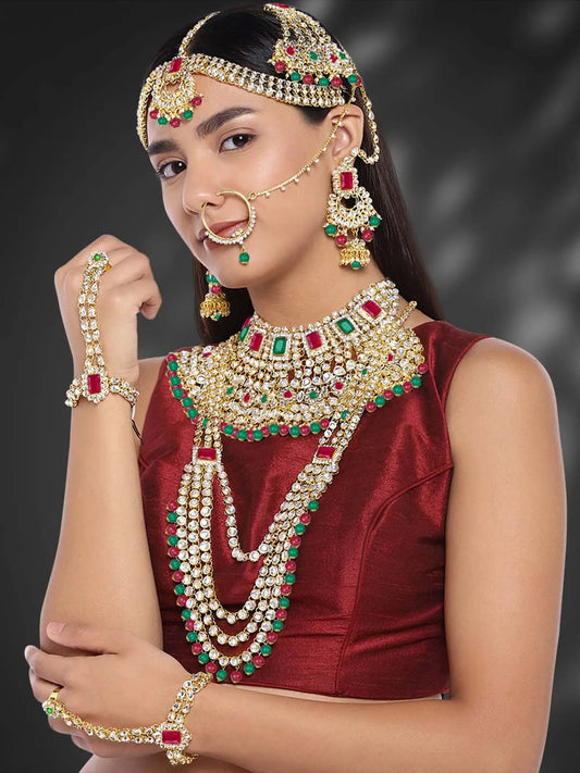 Bridal Jewellery Ensemble by Peora | Graceful Elegance for Brides