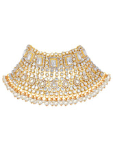 Bridal Jewellery Ensemble by Peora | Graceful Elegance for Brides