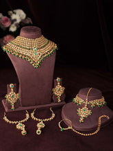 Opulent Green & Champagne Wedding Set