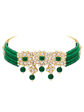 Lush Beauty Green Choker Set