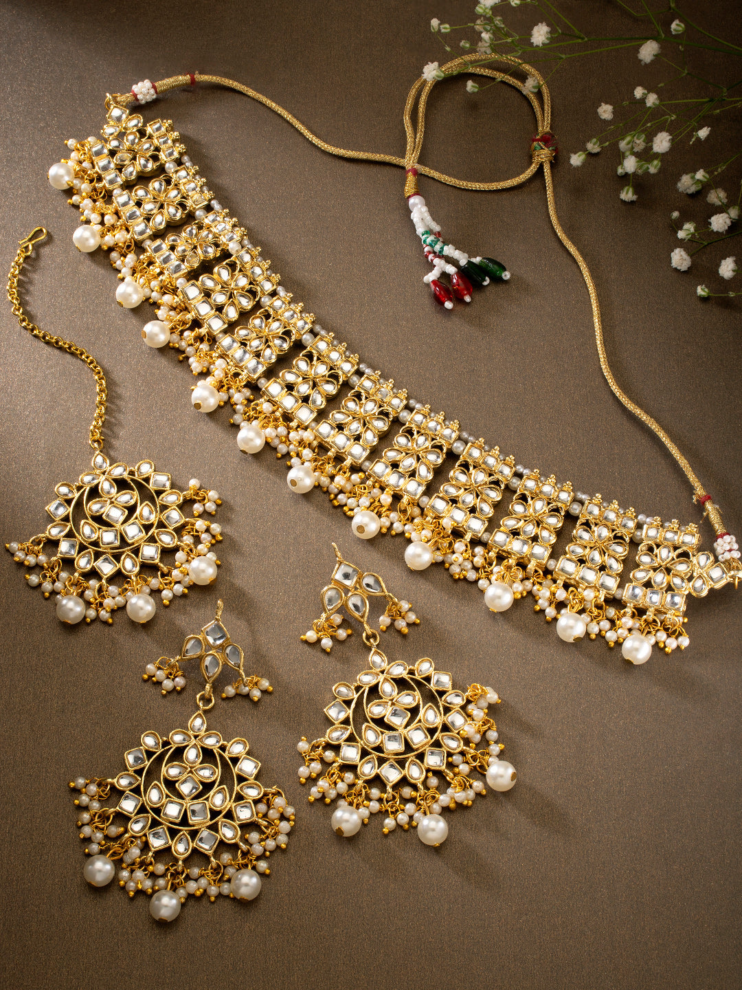 Pearl Essence Kundan Choker Set with Maangtikka