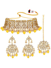 Silver Grace Kundan Choker Set