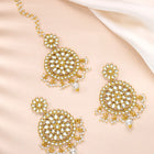 Regal Kundan Lariya Maangtikka Set