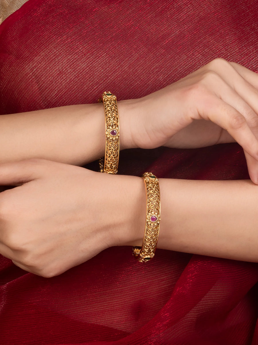Heritage Sculpted Temple Bangle Set