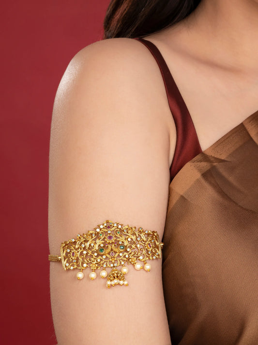 Intricate Filigree Armlet Design