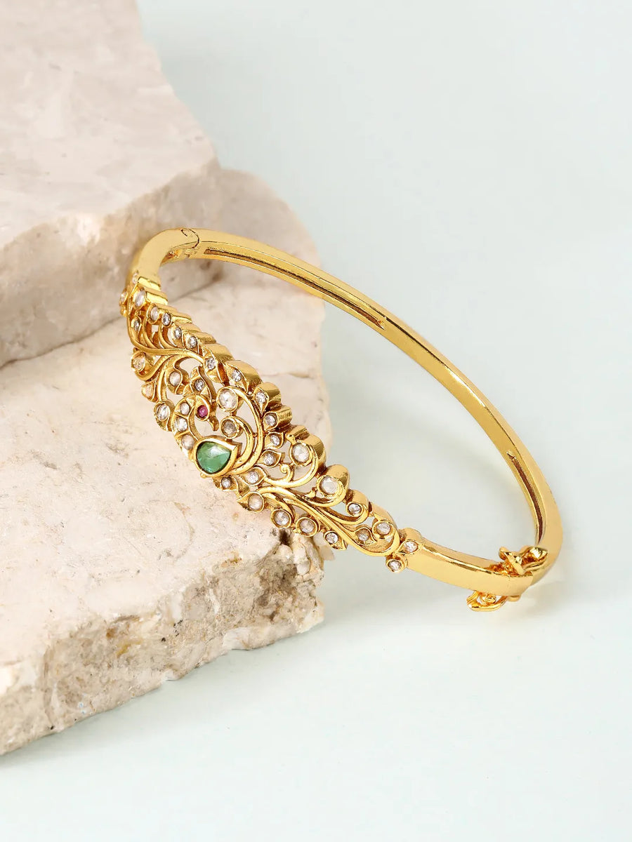 Kadas for Women – Elegant & Trendy Designs | Peora
