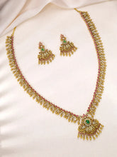 Faux Kundan Royal Accent Necklace Set