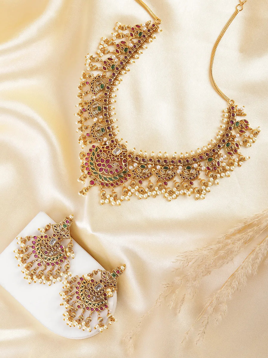 Necklace Set | Stylish & Timeless Fashion Jewellery by Peora

