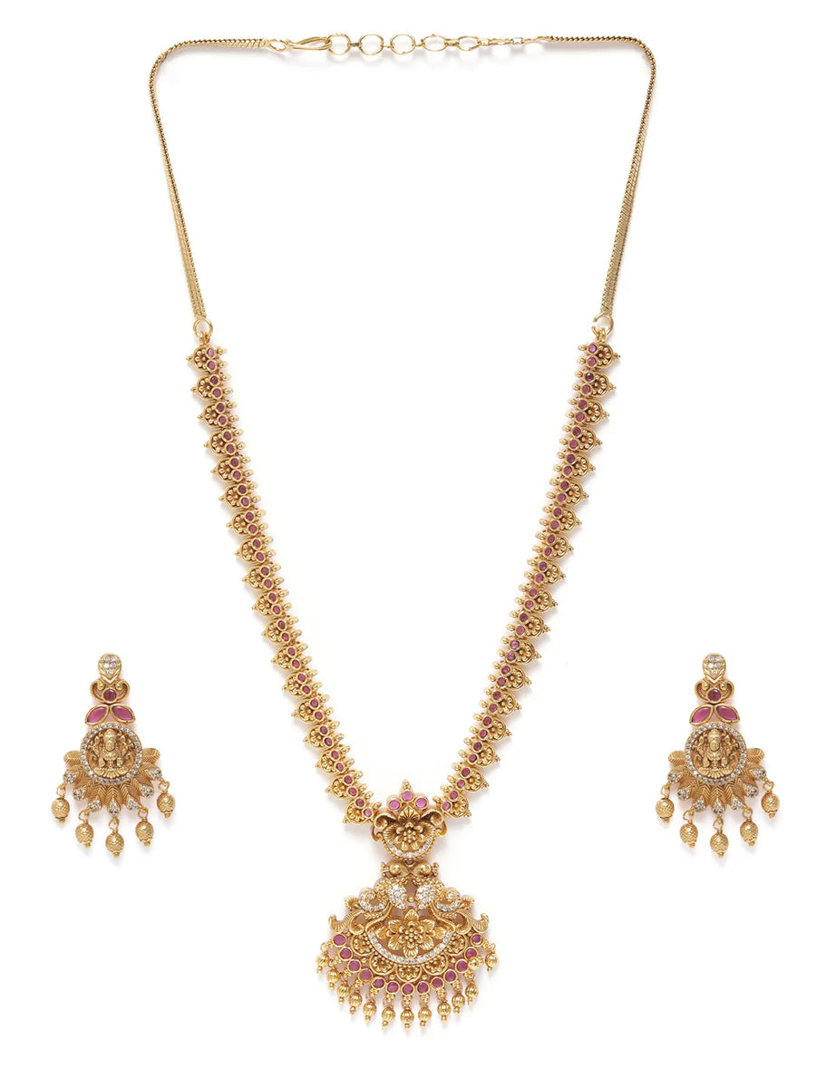 Elegant Floral Design Necklace Set
