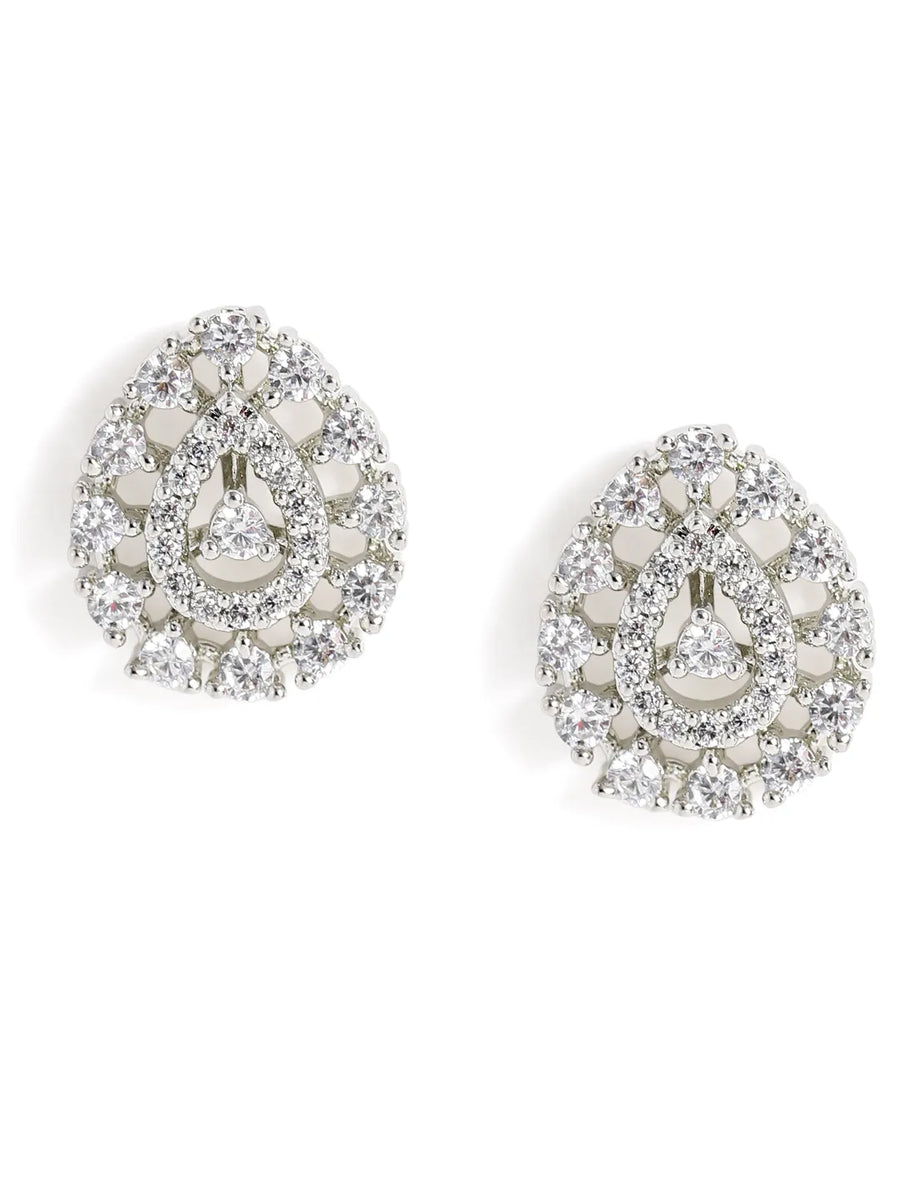 Timeless Diamond Circle Stud Earrings