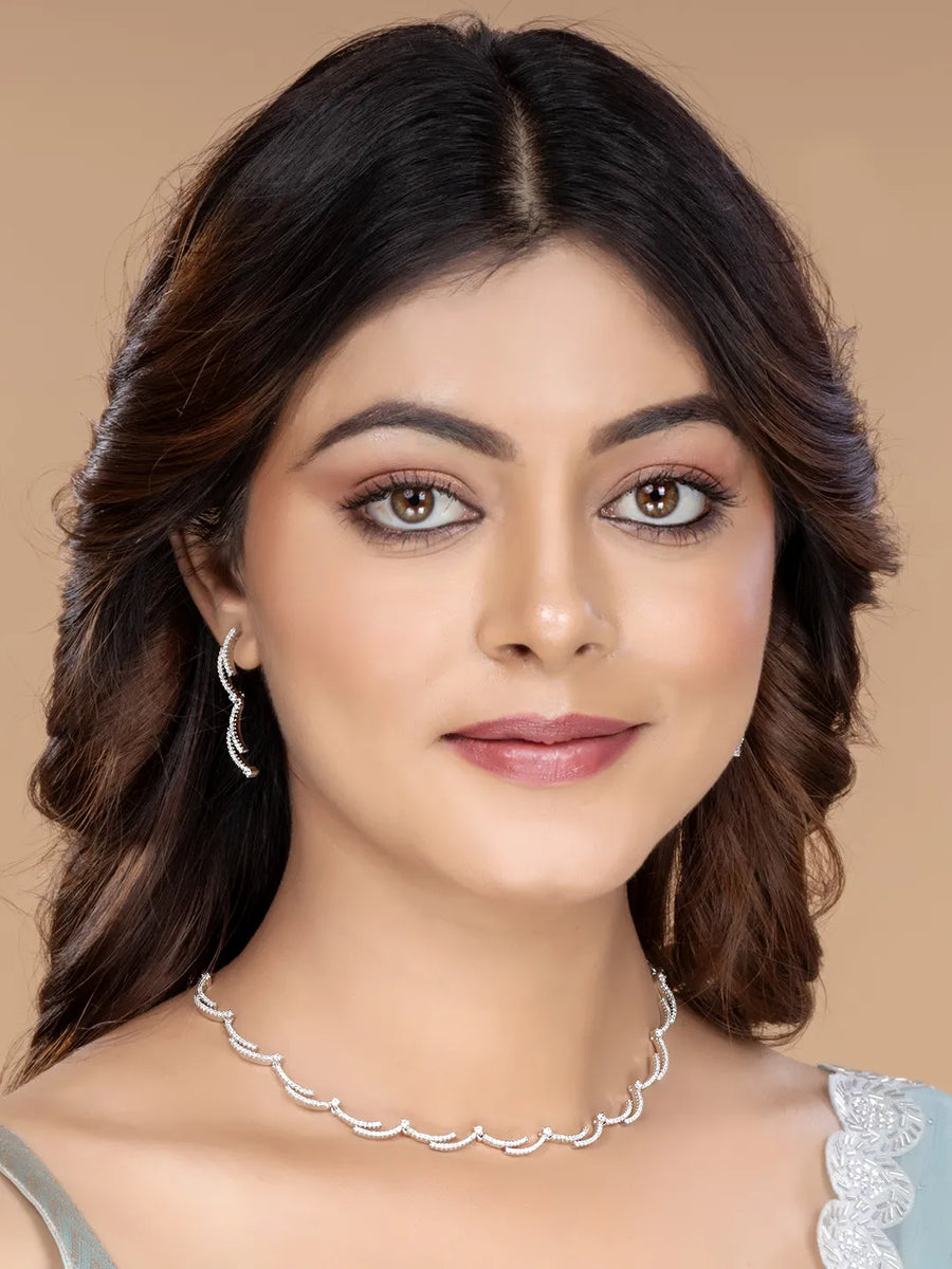 Contemporary Fusion Stylish Necklace Set