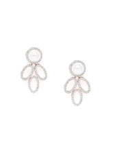 Modern Twist Pearl Ensemble Necklace Set