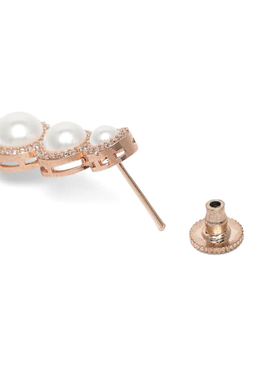 Pearl Necklace Set with Timeless Charm