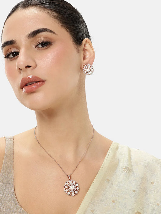 Glowing Bloom Pearl Pendant Set